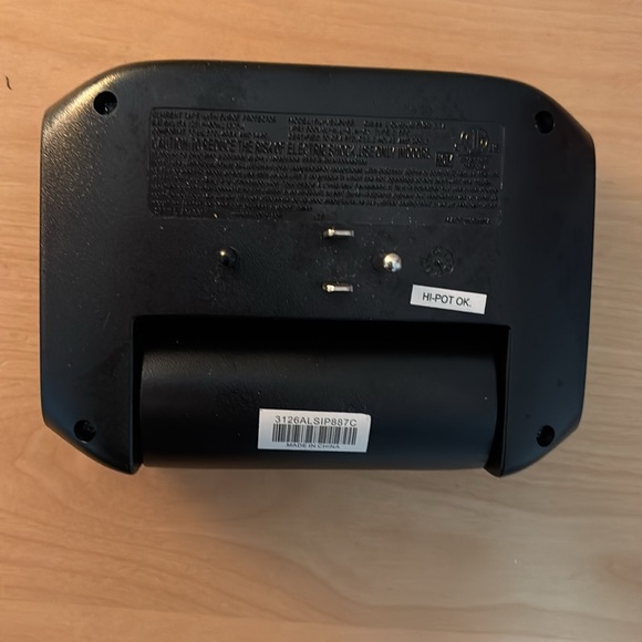 Tripp-Lite surge protector model: swivel6USB 3 3-prong sockets & 2 3.8 USB slots - Picture 2 of 2